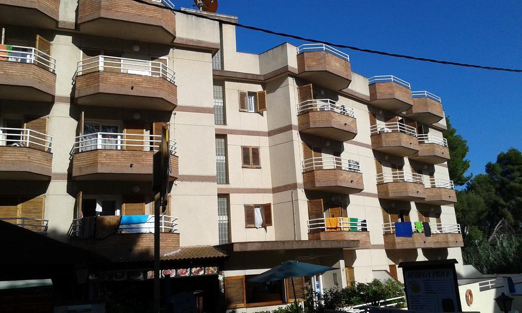 Apartamentos Eva Costa Brava Ngoại thất bức ảnh