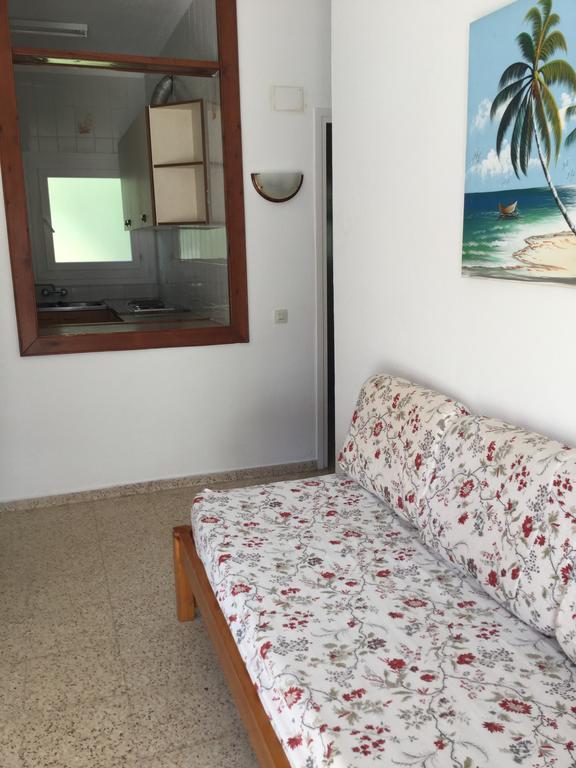Apartamentos Eva Costa Brava Ngoại thất bức ảnh