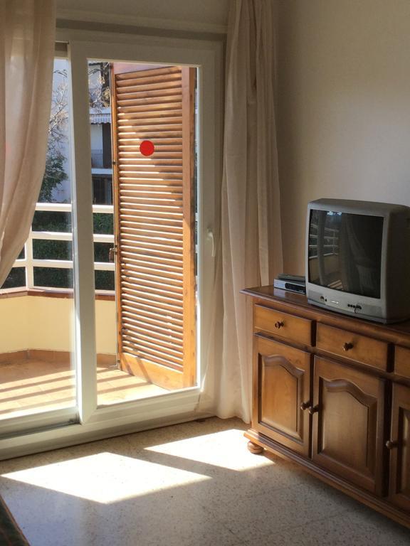 Apartamentos Eva Costa Brava Ngoại thất bức ảnh
