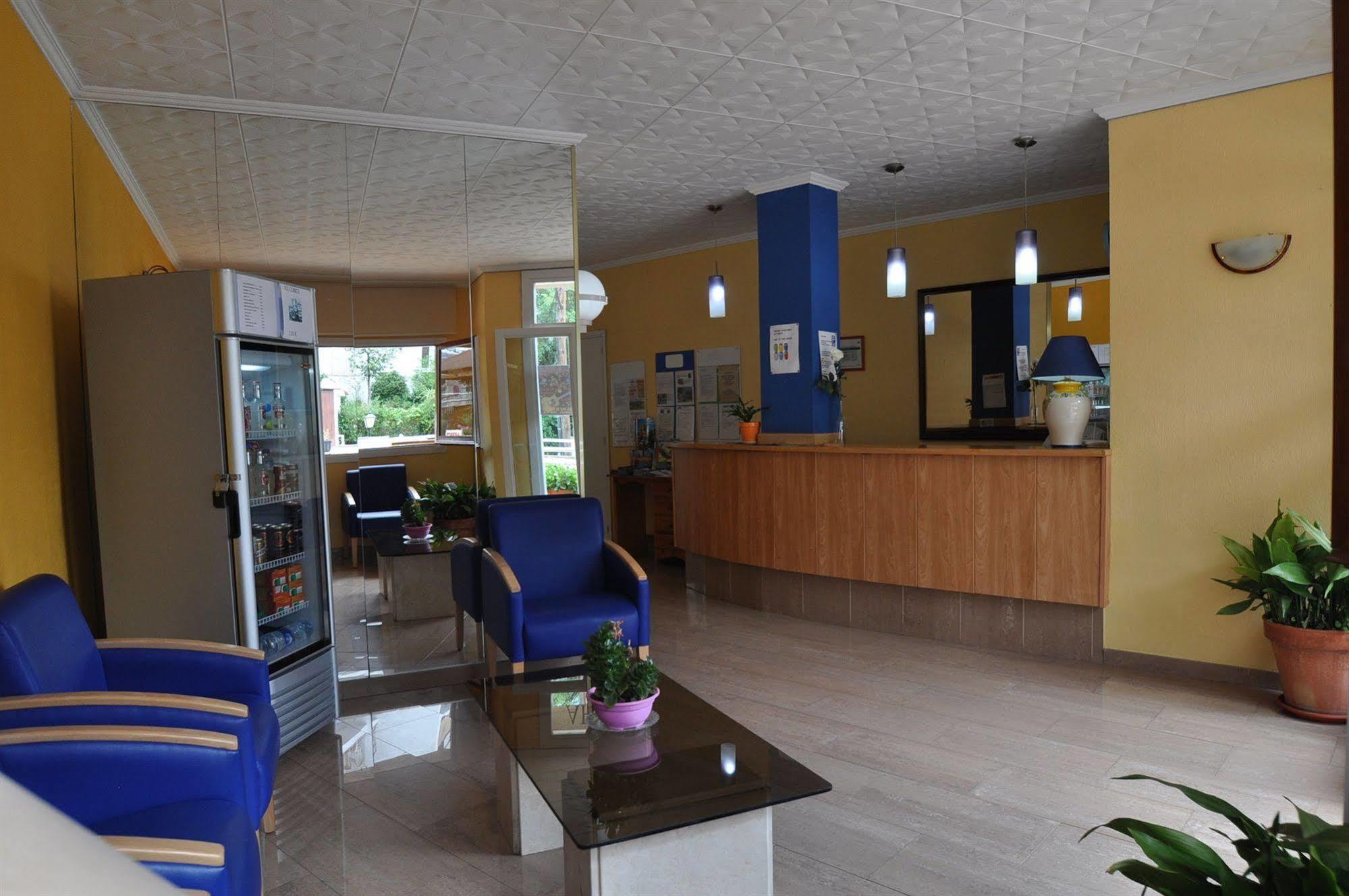Apartamentos Eva Costa Brava Ngoại thất bức ảnh