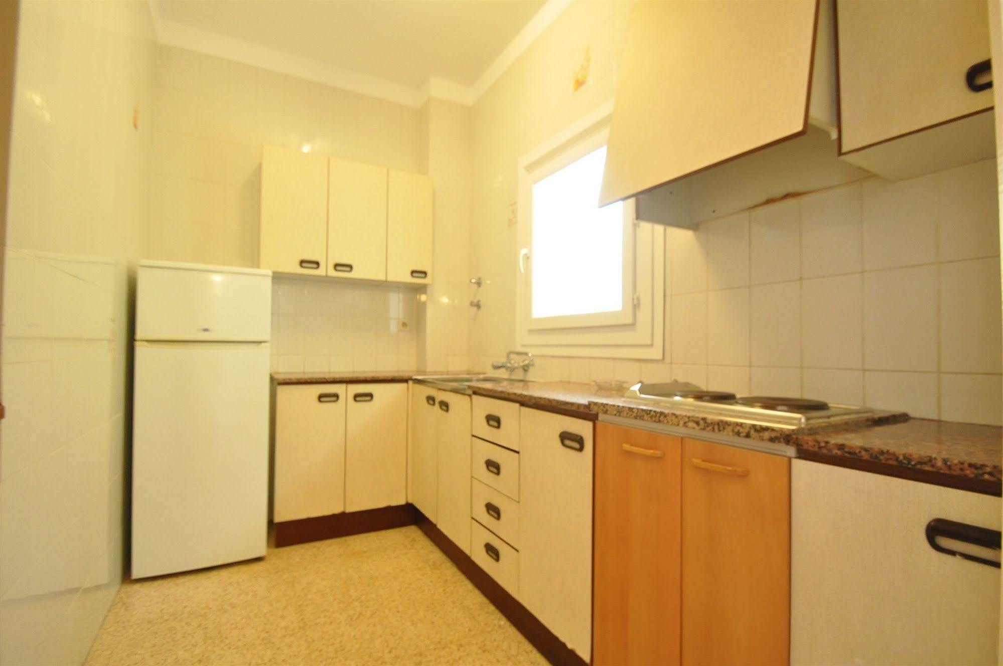 Apartamentos Eva Costa Brava Ngoại thất bức ảnh